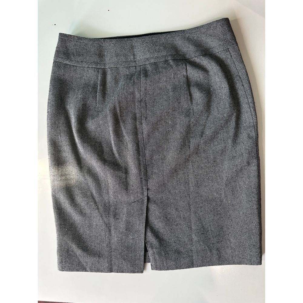 The Limited Collection Black A Line Skirt Size 4 - Picture 14 of 16